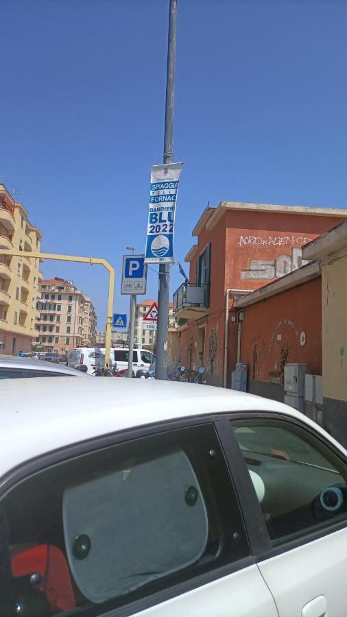 House Of Fly With Sea View, Front The Beach Savona Esterno foto